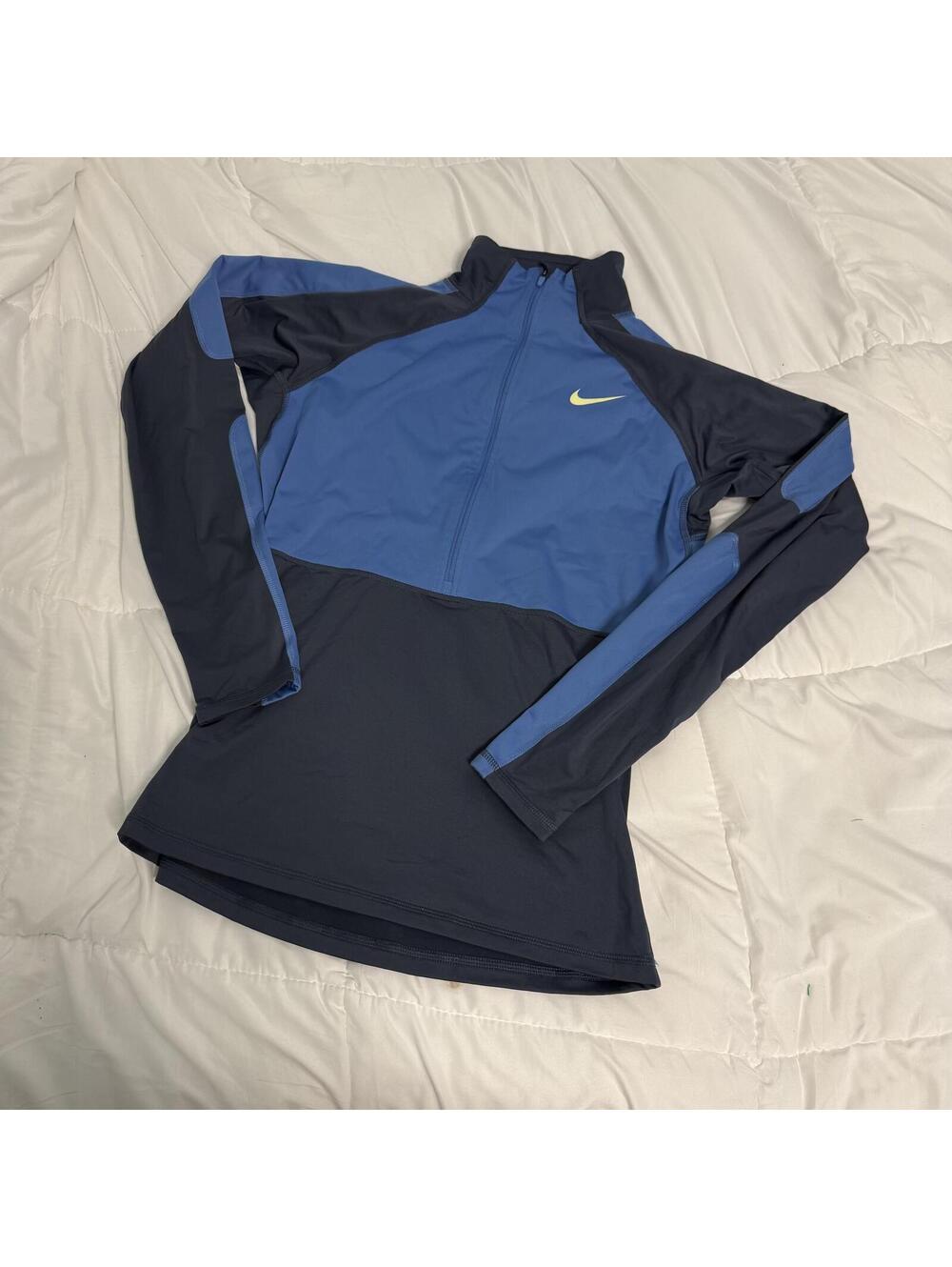 nike active quarter zip up blue large